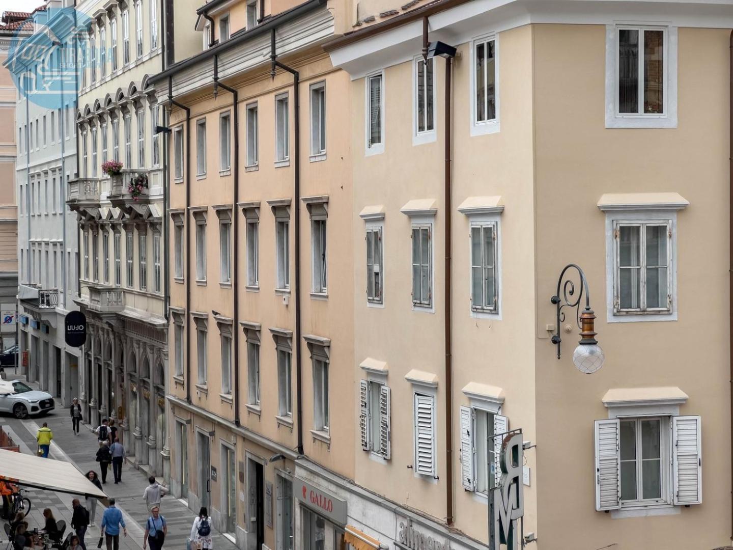 San Nicolo 14 Tirabora Short Rent Apartment Trieste Exterior photo