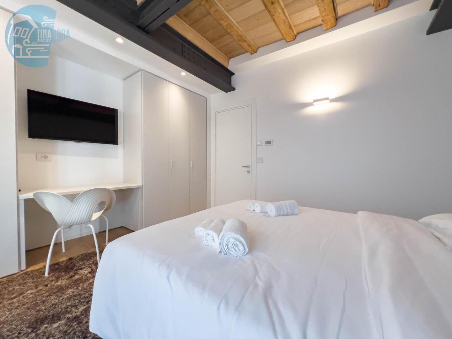 San Nicolo 14 Tirabora Short Rent Apartment Trieste Exterior photo